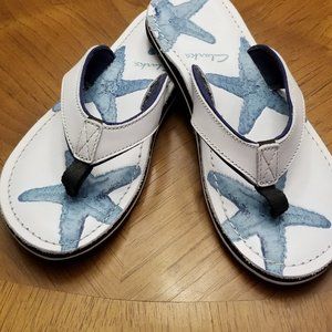 CLARKS SANDALS SIZE 8